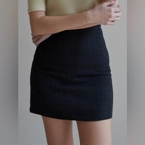 Banana Republic 16” super-mini Miniskirt, sz 4P, MSRP $89